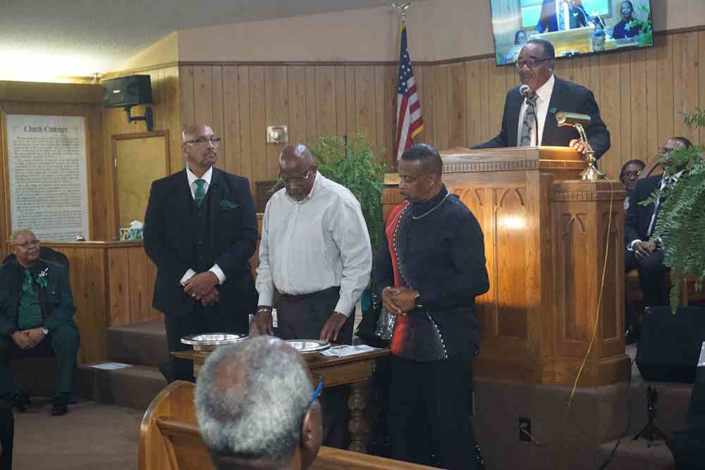 We had an amazing time celebrating the 15th Pastoral Anniversary of Rev. Curtis Jackson Sr. & Sis. Linda Jackson in Crossett, AR.❤️⛪️