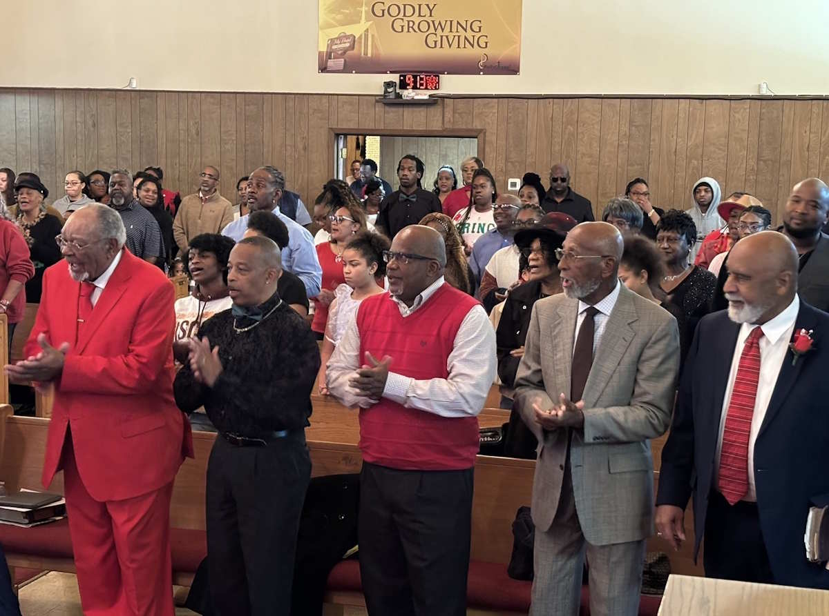 Worship in Person With Us Worship in Person With Us